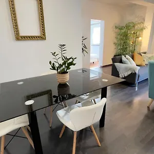  Apartamento Apartamento Com Terraço Grande